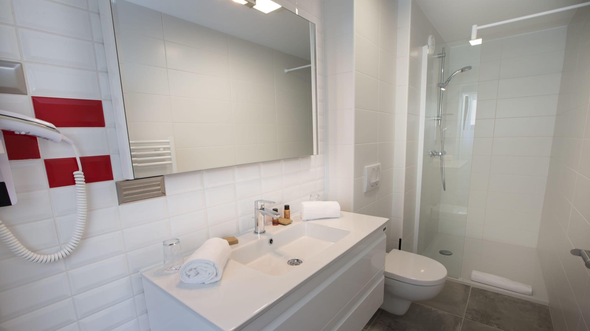 Hotel La Fabrique La Rochelle  Zewnętrze zdjęcie